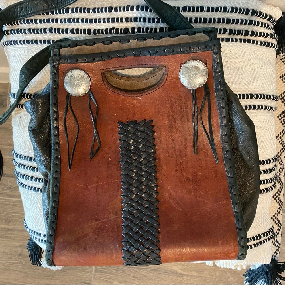 BOHO Vintage Shoulder Bag with Silver Hardware Beautiful! 70’s Fun!